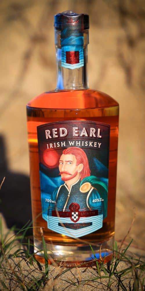 Red Earl Irish Whiskey 70cl – Aged over 8 years